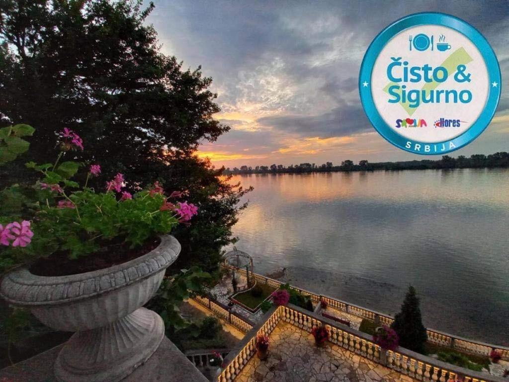 Vila Jugovo S Smederevo Exteriér fotografie
